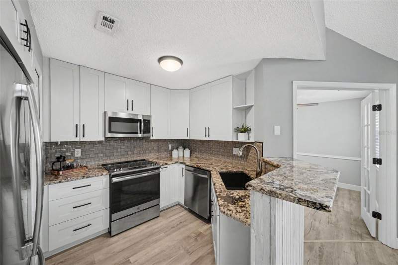2 bedroom Condominium at 610 Colorado Place #48, Hidden Spgs Condo, Altamonte Springs — photo 3