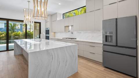 2203 N Glenwood Avenue, Tampa FL - photo 12 of 25