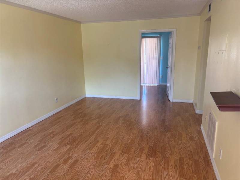 2 bedroom Villa at 24862 US Highway 19 #205, Hill Crest Villas, Clearwater — photo 3