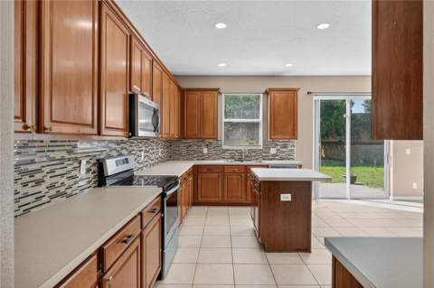 223 Largovista Dr., Oakland FL - photo 10 of 55