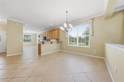 81 Twin Lake Cir, Umatilla FL - photo 13 of 62