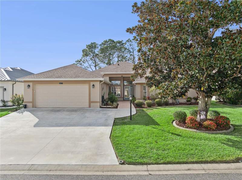 3 bedroom Single Family Residence at 24215 Belle Mede Drive, Plantation At Leesburg Belle Terre Village L, Leesburg — photo 3