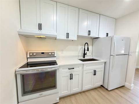 5100 Picadilly Circus #12, Orlando FL - photo 9 of 31