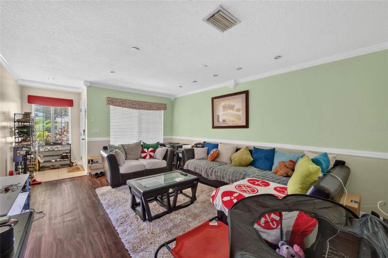 2 bedroom Townhouse at 10818 Brickside Court, Summerfield Village 1 Tr 2, Riverview — photo 4