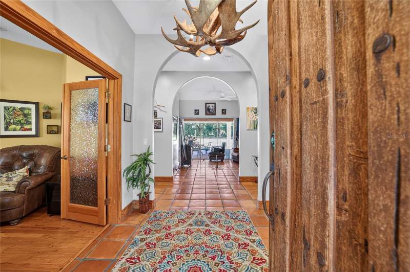 4 bedroom Single Family Residence at 11105 W Highway 326, Ocala, Ocala — photo 5