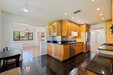8140 Terrace Garden Drive #103, St Petersburg FL - photo 23 of 57