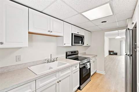4435 1st Street #110, St Petersburg FL - photo 6 of 6