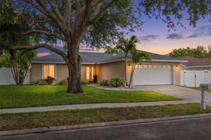 Spring RunHomes for Sale in Palm Harbor, FL