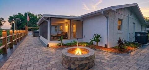 1371 S Prairie Circle, Deltona FL - photo 11 of 30