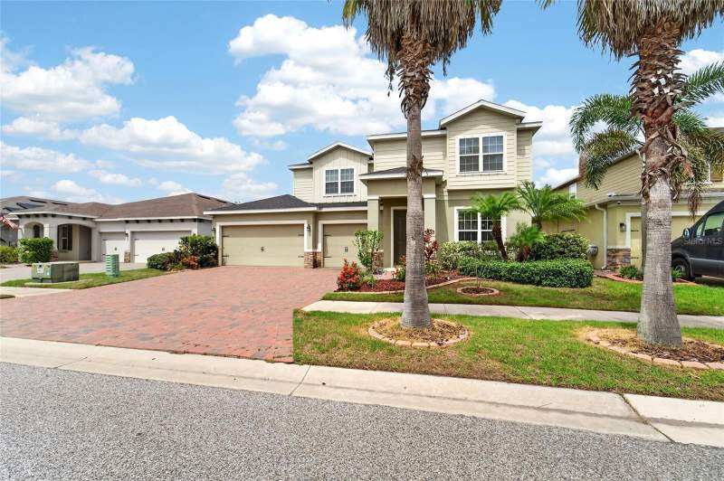 4 bedroom Single Family Residence at 11628 Lake Lucaya Drive, Lucaya Lake Club Ph 3, Riverview — photo 4