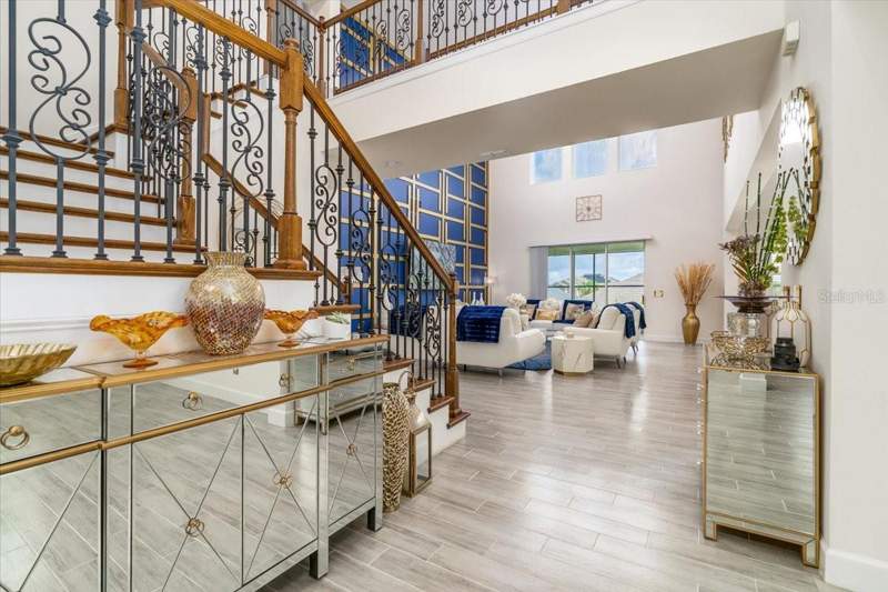 4 bedroom Single Family Residence at 1296 Waterview Ridge Circle, Lakeside Ph I Amd 2, Apopka — photo 2