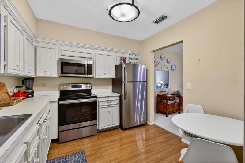 2 bedroom Condominium at 701 Poinsettia Road #308, Belleair Forest, Belleair — photo 4