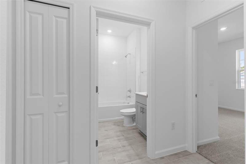 4 bedroom Single Family Residence at 7083 Lanier Falls Road, Lakewood Park Phase 1, Deland — photo 5