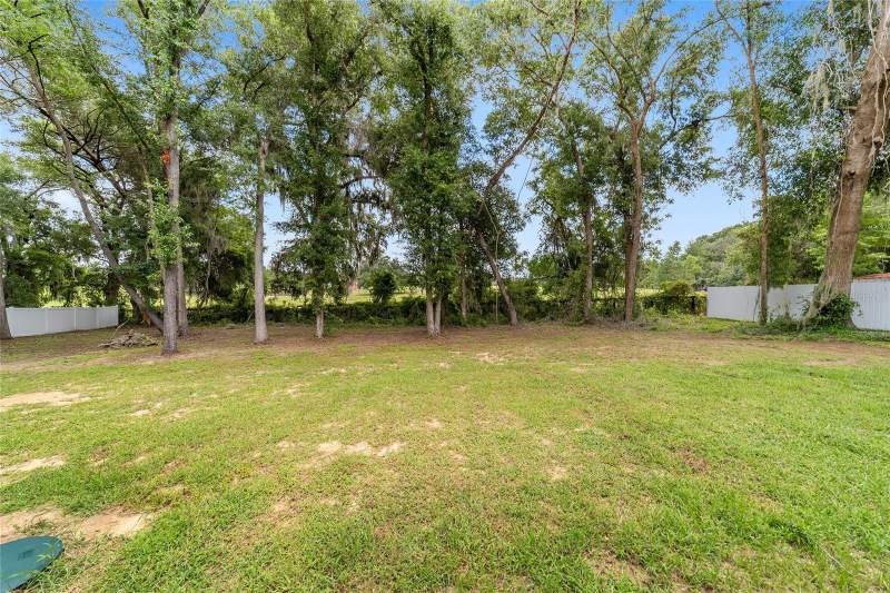 4 bedroom Manufactured Home at 9715 SW 30th Terrace, Leighton Estates, Ocala — photo 5