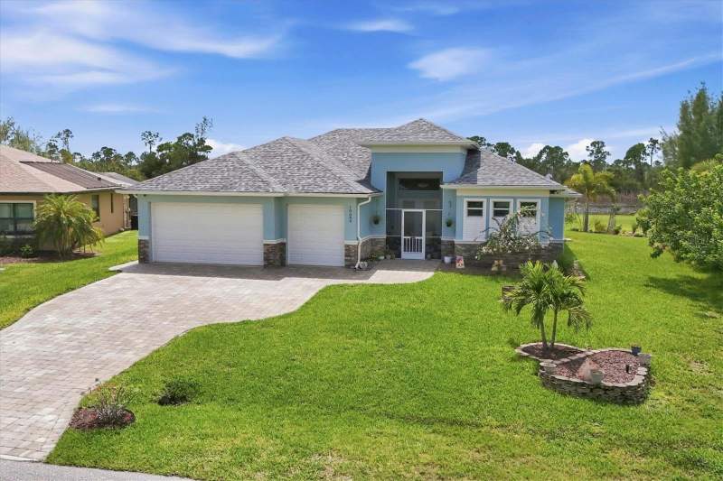 3 bedroom Single Family Residence at 10686 Kearsarge Circle, Waterview Property Owners' Association,, Port Charlotte — photo 5