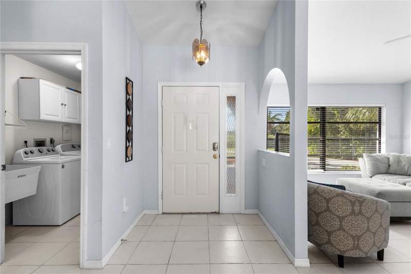 3 bedroom Single Family Residence at 18346 Koala Avenue, Port Charlotte Sec 008, Port Charlotte — photo 2