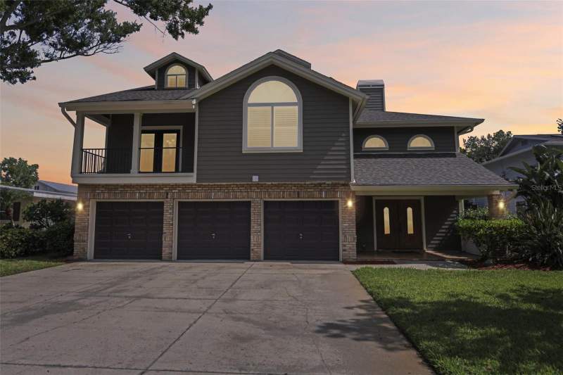 5 bedroom Single Family Residence at 3157 N Canal Drive, Lake Tarpon Estates, Palm Harbor — photo 2