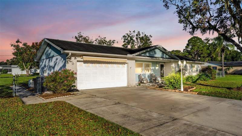3 bedroom Single Family Residence at 6739 Farris Drive, Shepherd South, Lakeland — photo 2