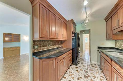 319 20th Street, Bradenton FL - photo 17 of 60