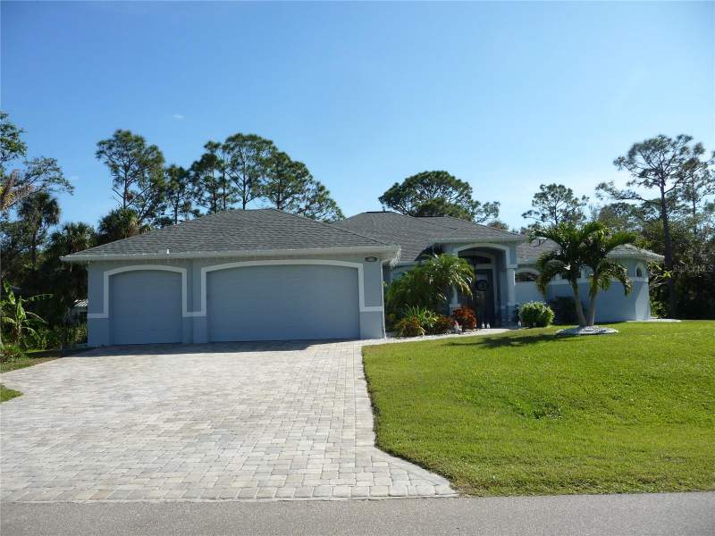 3 bedroom Single Family Residence at 380 Hoffer Street, Port Charlotte Sec 024, Port Charlotte — photo 2