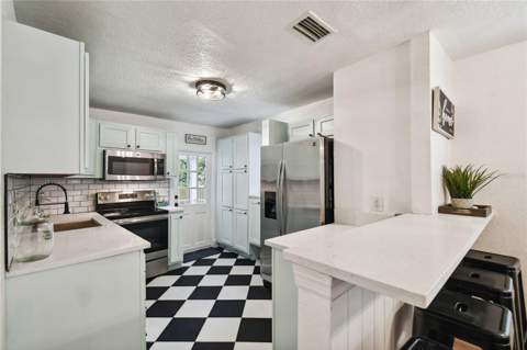 2509 E 12th Avenue, Tampa FL - photo 14 of 32