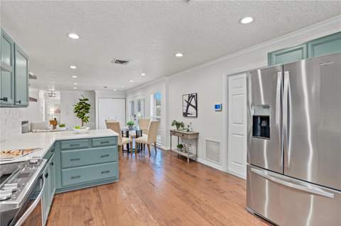 6342 31st Street, St Petersburg FL - photo 11 of 49