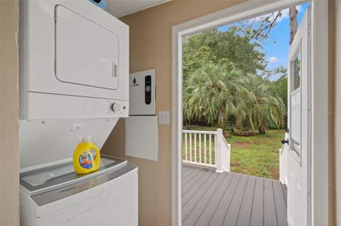 237 Monroe Avenue, Brooksville FL - photo 9 of 35