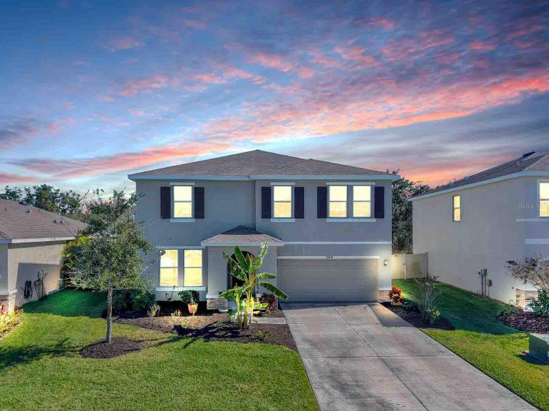 5 bedroom Single Family Residence at 16454 Woodside Glen, Southern Oaks Ph I & II, Parrish — photo 2