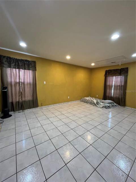306 Aylesbury Court, Kissimmee FL - photo 12 of 37
