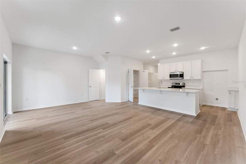 3 bedroom Townhouse at 646 Cedar Elm Court, Connors Cove, Eustis — photo 5