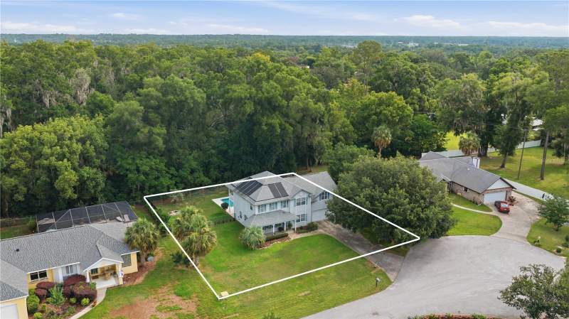 4 bedroom Single Family Residence at 3015 SE 40th Street, Hawks II, Ocala — photo 3