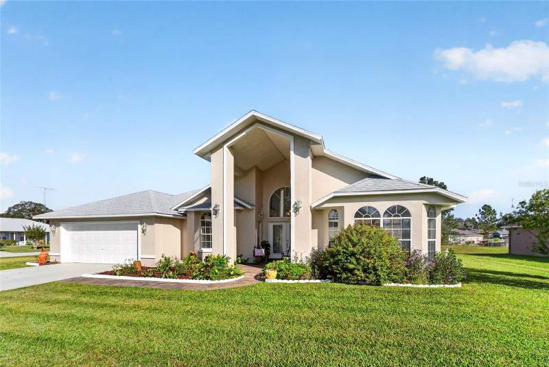 3 bedroom Single Family Residence at 2831 SW 139th Street, Marion Oaks Un 01, Ocala — photo 2