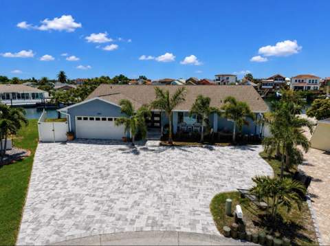 6301 Cottonwood Lane, Apollo Beach FL - photo 10 of 53