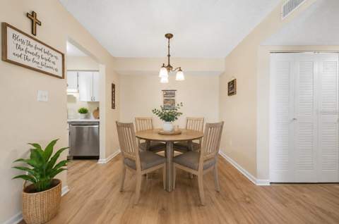 2690 Coral Landings Boulevard #133, Palm Harbor FL - photo 10 of 34