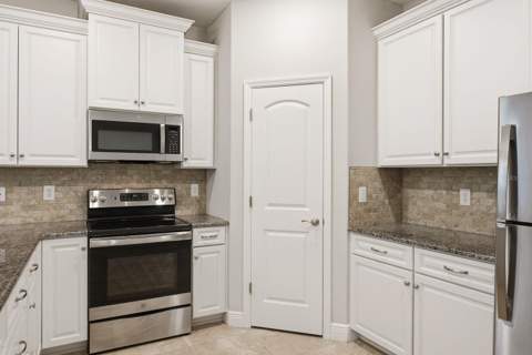 11392 Weaver Hollow Road, New Port Richey FL - photo 12 of 30