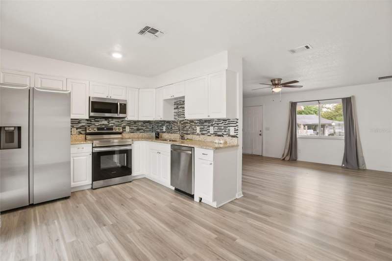 3 bedroom Single Family Residence at 4650 BOCA VISTA COURT, VILLAS AT SIGNAL HILL, ORLANDO — photo 4