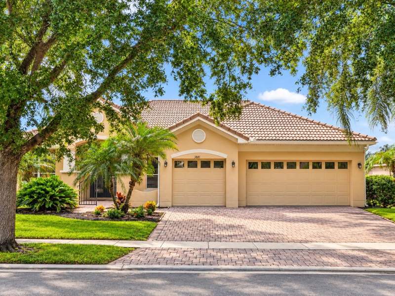 3 bedroom Single Family Residence at 3881 Bowfin Trail, Bellalago Ph 4K, Kissimmee — photo 1