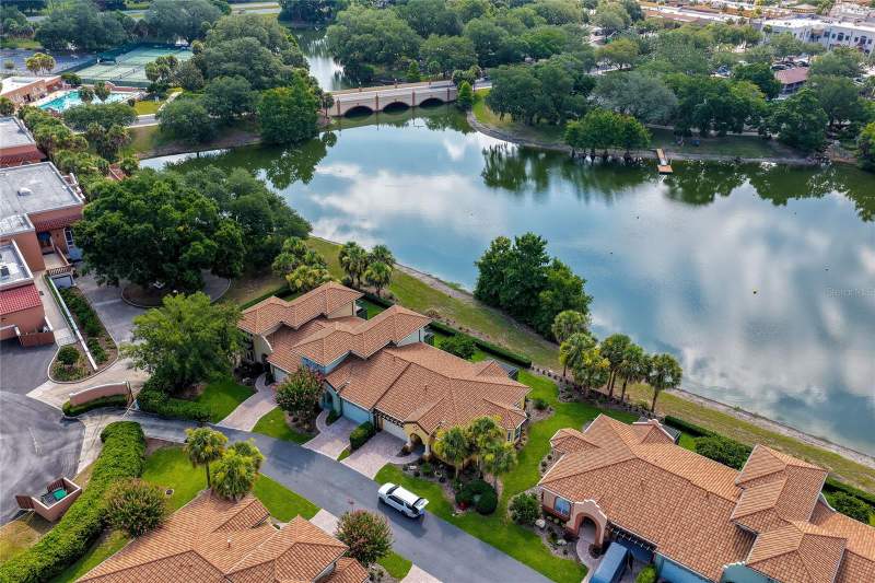 3 bedroom Townhouse at 1259 Avenida De Las Casas, Lady Lake Vista Lago Villas Condo Unit 12, Lady Lake — photo 2