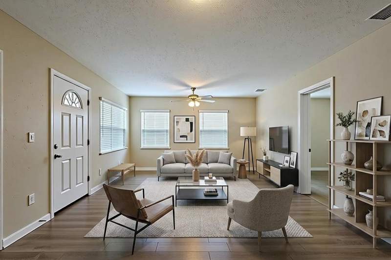 3 bedroom Single Family Residence at 3408 Phillips Street, Grant Park, Tampa — photo 2