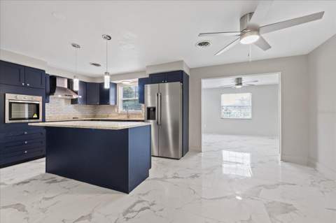 5900 Avocado Street, Zephyrhills FL - photo 10 of 29