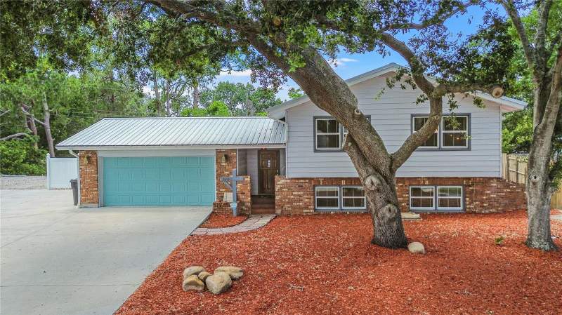 Sanctuary At Sweetwater CreekHomes for Sale in Tampa, FL