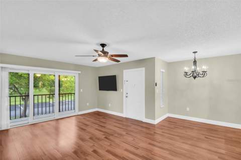 1400 Pine Glen Lane #D2, Tarpon Springs FL - photo 7 of 38