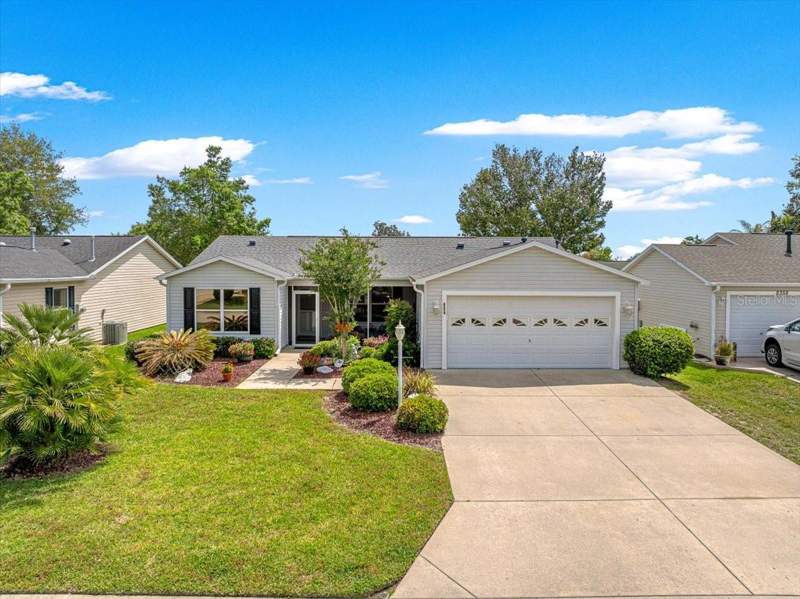 3 bedroom Single Family Residence at 8354 SE 177th Bartram Loop, Villages/Marion Un 45, The Villages — photo 3