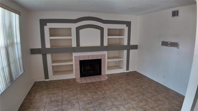 5 bedroom Single Family Residence at 2727 Running Springs Loop, Little Creek Ph 1A, Oviedo — photo 4