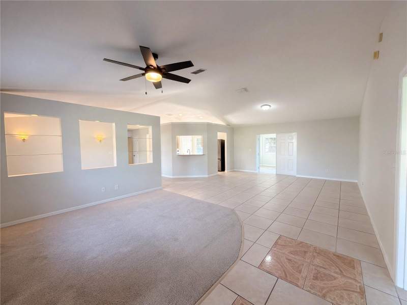 3 bedroom Single Family Residence at 52 Redwood Trace, Silver Springs Shores Unit 21, Ocala — photo 4
