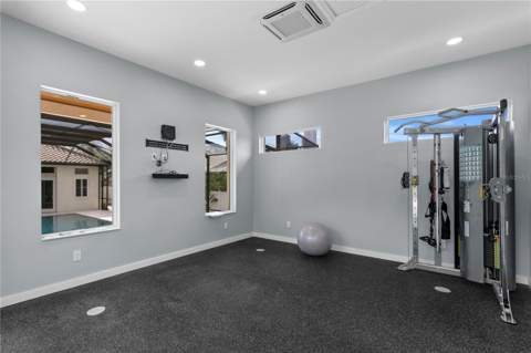 1230 Darlington Oak Circle, St Petersburg FL - photo 11 of 53