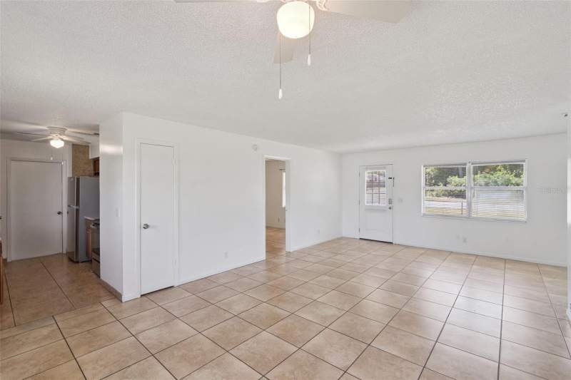 3 bedroom Single Family Residence at 4225 NE 25th Avenue, Trade Winds Village, Ocala — photo 4