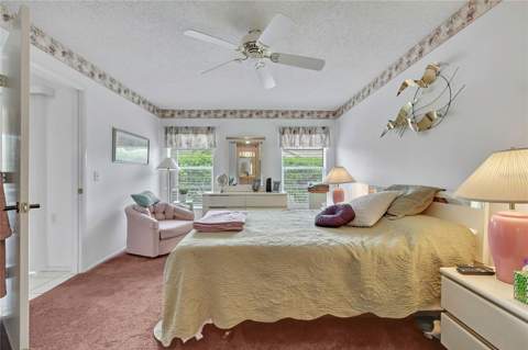 6447 Pine Walk Drive, New Port Richey FL - photo 11 of 22