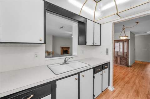 5501 80th Street #405, St Petersburg FL - photo 12 of 48