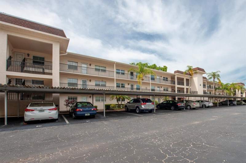 845 MAPLE COURT #103 home for sale in Patrician Oaks